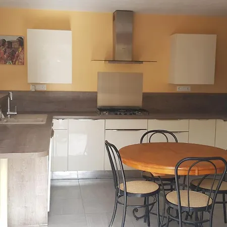 Maison Entiere Garage A 5 Minute A Pied Des Grands Buffets Et Centre Ville Narbonne Exterior photo