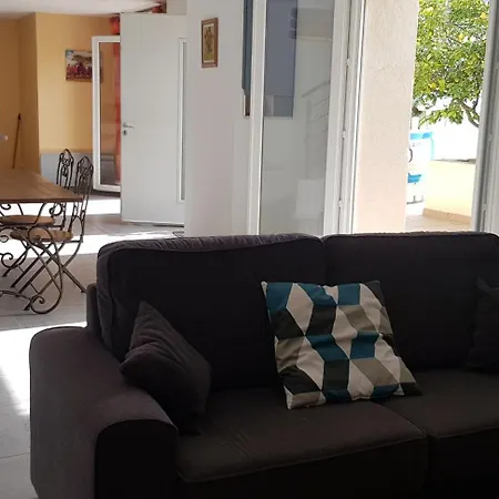 Maison Entiere Garage A 5 Minute A Pied Des Grands Buffets Et Centre Ville Narbonne Exterior photo