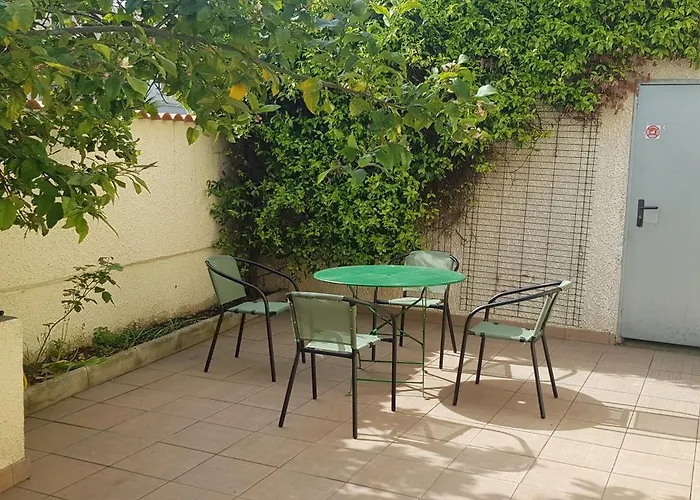 Maison Entiere Garage A 5 Minute A Pied Des Grands Buffets Et Centre Ville